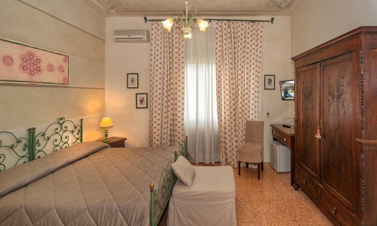 Affittacamere La Casa Di Ugo Ciglione Extérieur photo